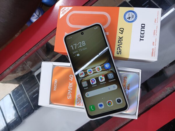 Smartphone Tecno Spark 40