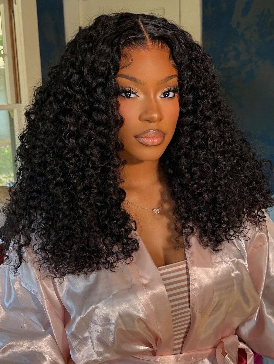 Perruque synthétique bouclée