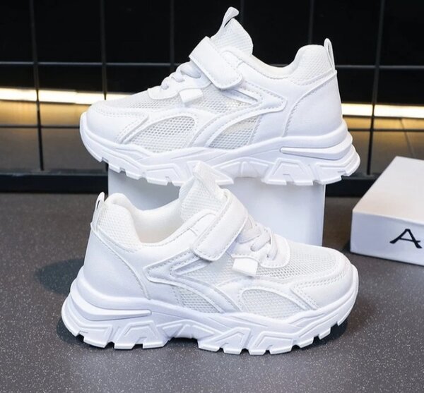 Baskets blanches enfants