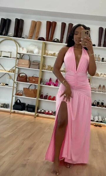 Robe longue rose fendue élégante