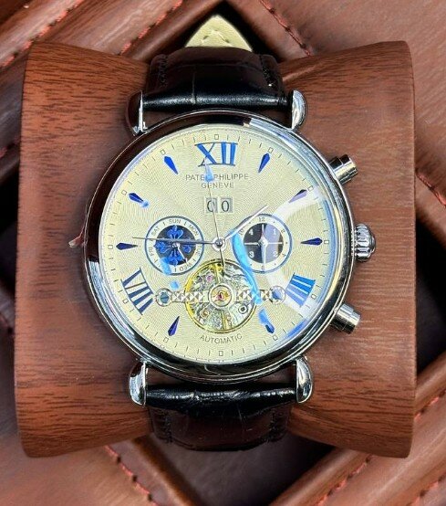 Часы наручные механические