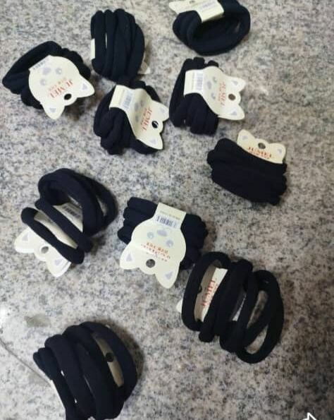 Élastiques cheveux noirs