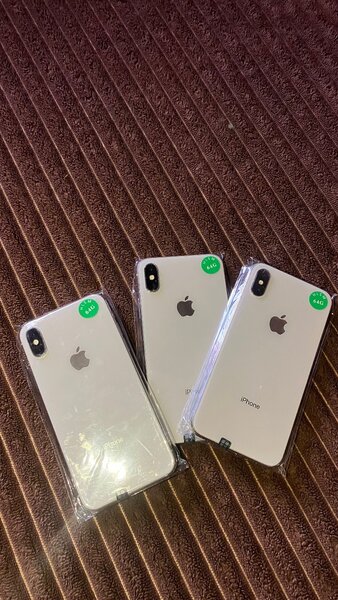 Fully functional iPhone x 64gb