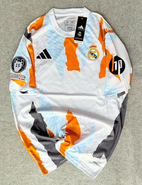 Maillot de Football Homme Réel