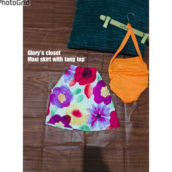 Skirt with tang top
