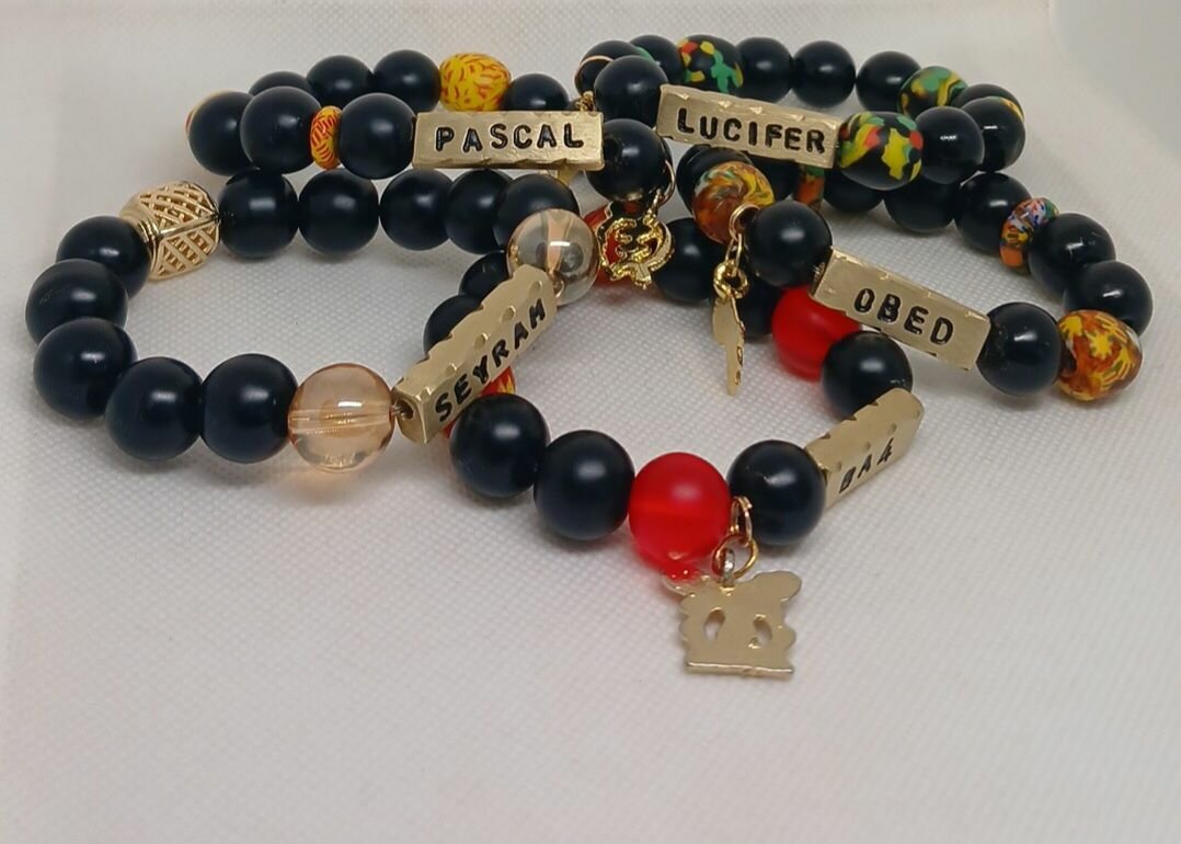 customised bead bracelets