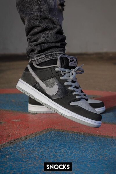 Baskets basses en cuir noir