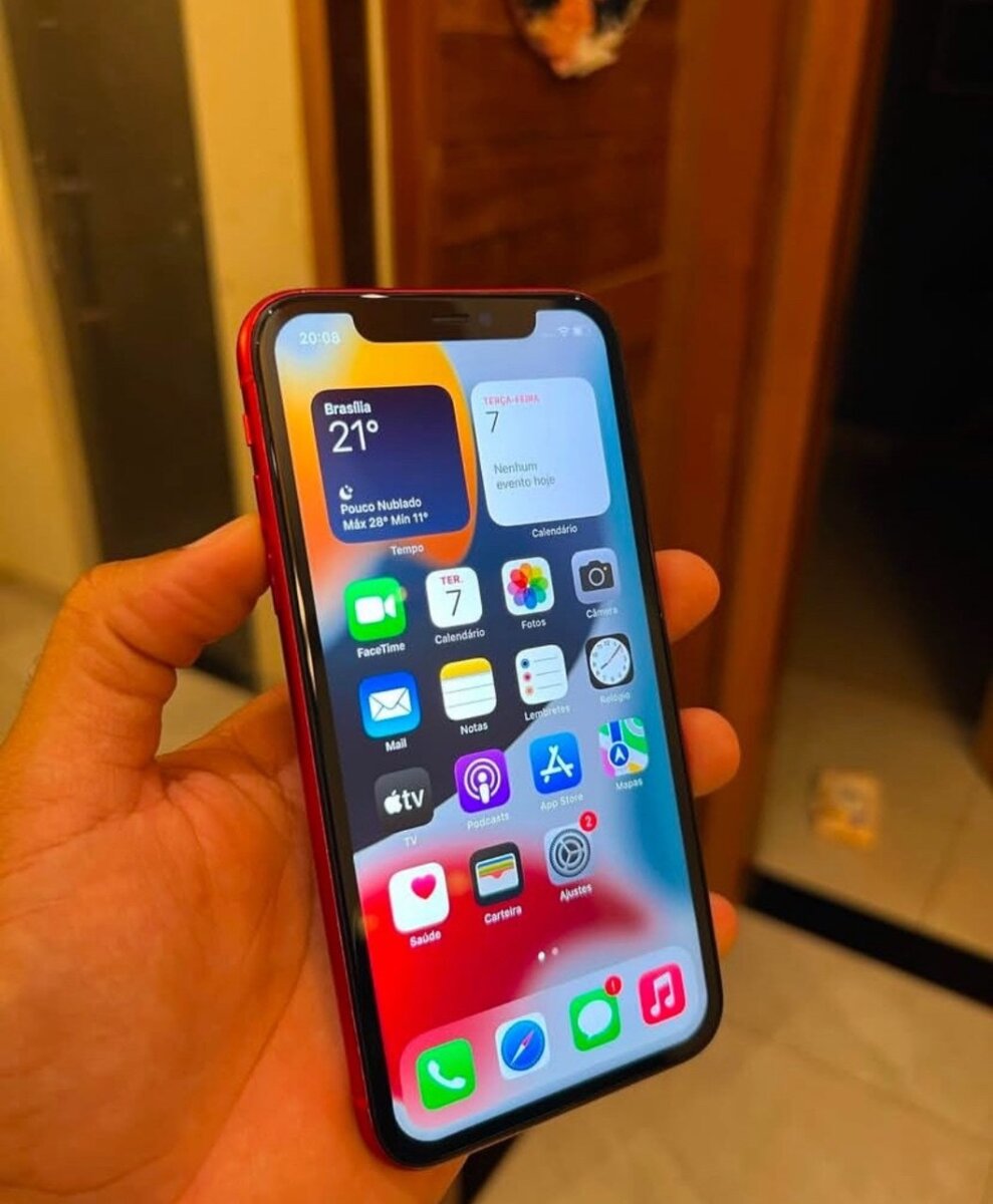 iPhone 11 Red