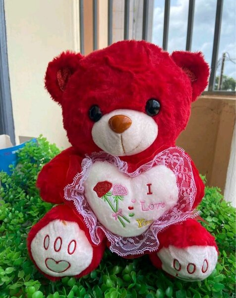 Peluches d'amour colorés