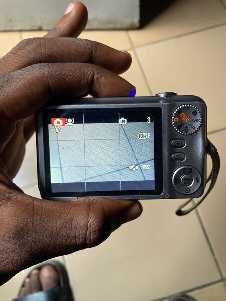 Appareil photo numérique compact