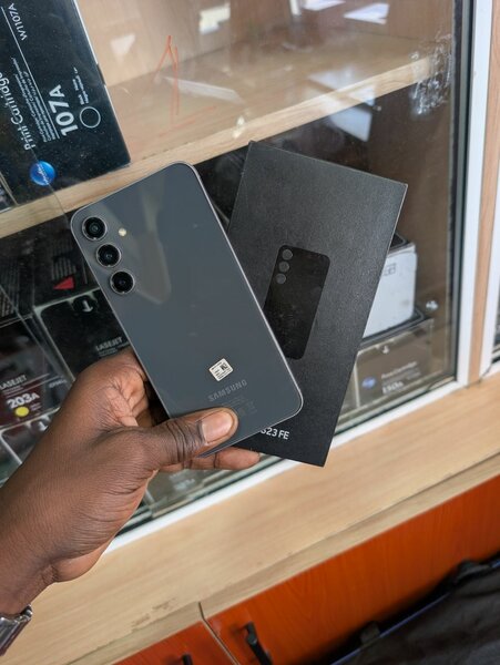 Samsung Galaxy S23 FE