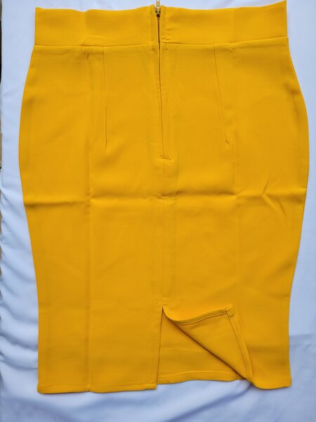 Jupe crayon jaune moutarde