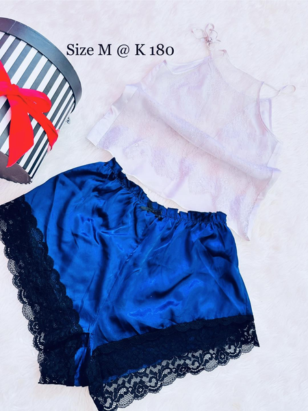 Lingerie bleu blanc