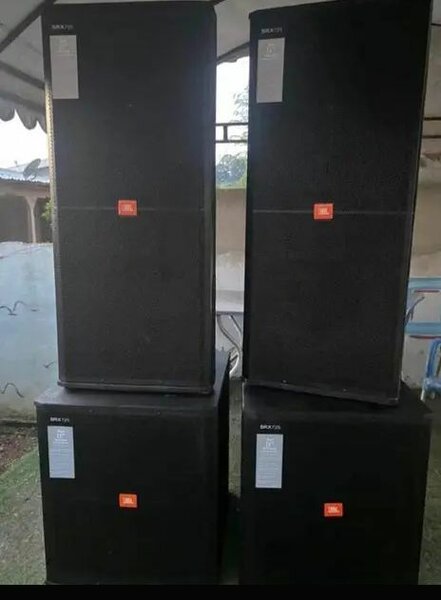 Haut-parleurs professionnels de scène