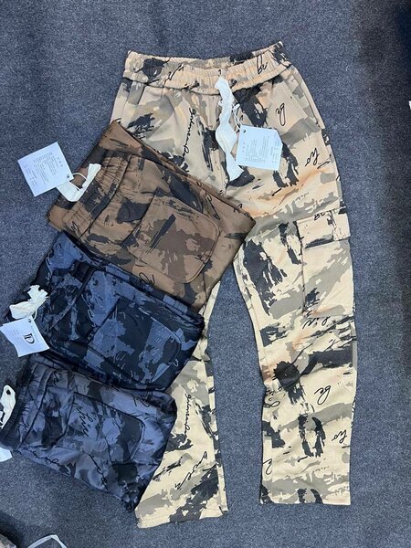 HIGH QUALITY JOGGERS