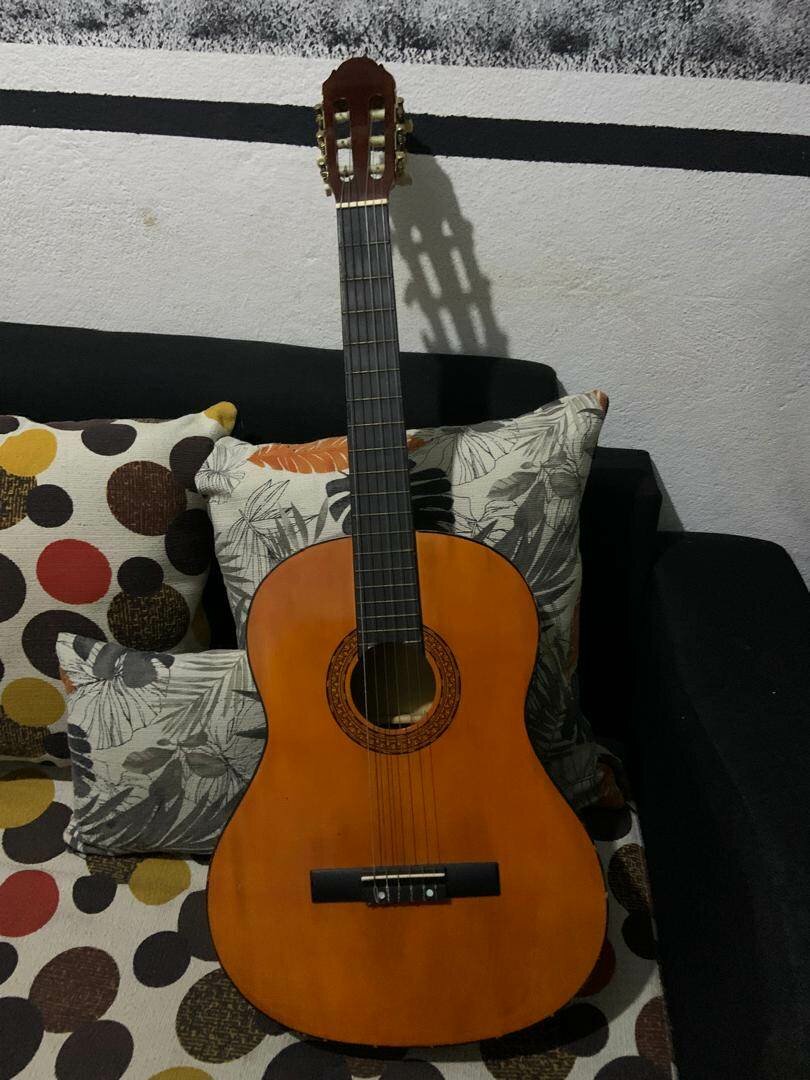 Guitare acoustique classique
