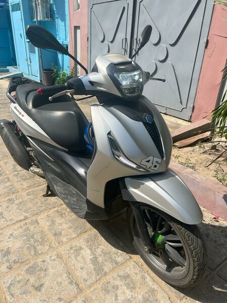 Scooter Piaggio Beverly 300