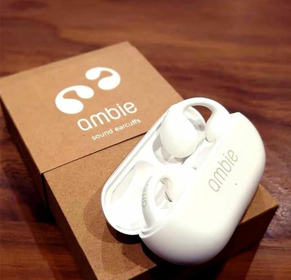 Stylish earc uffs Bluetooth earbuds, Long battery life