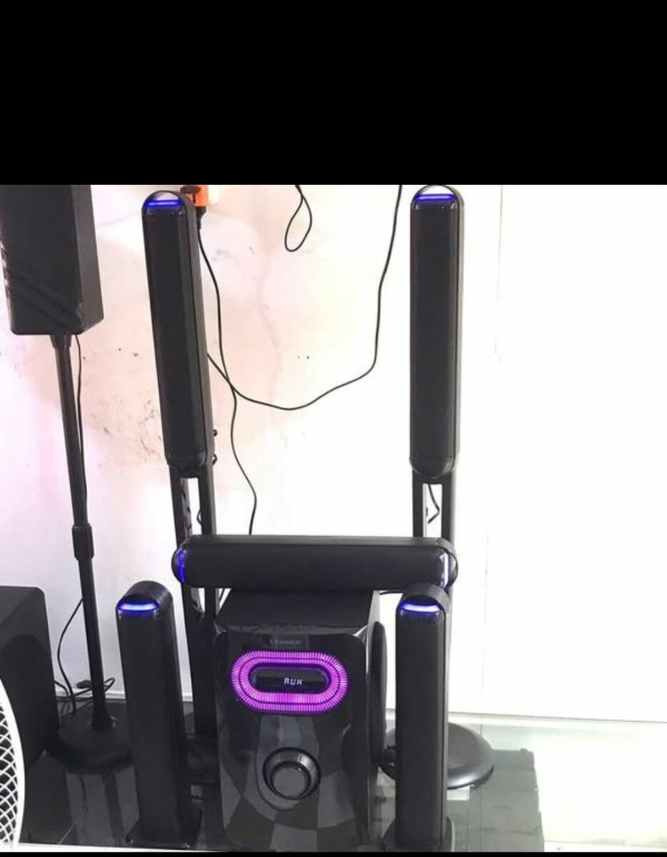 Système Home Cinéma Puissant