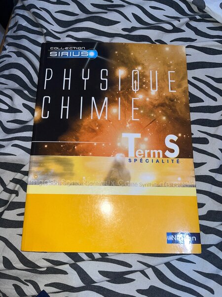 Manuel Physique-Chimie Term S