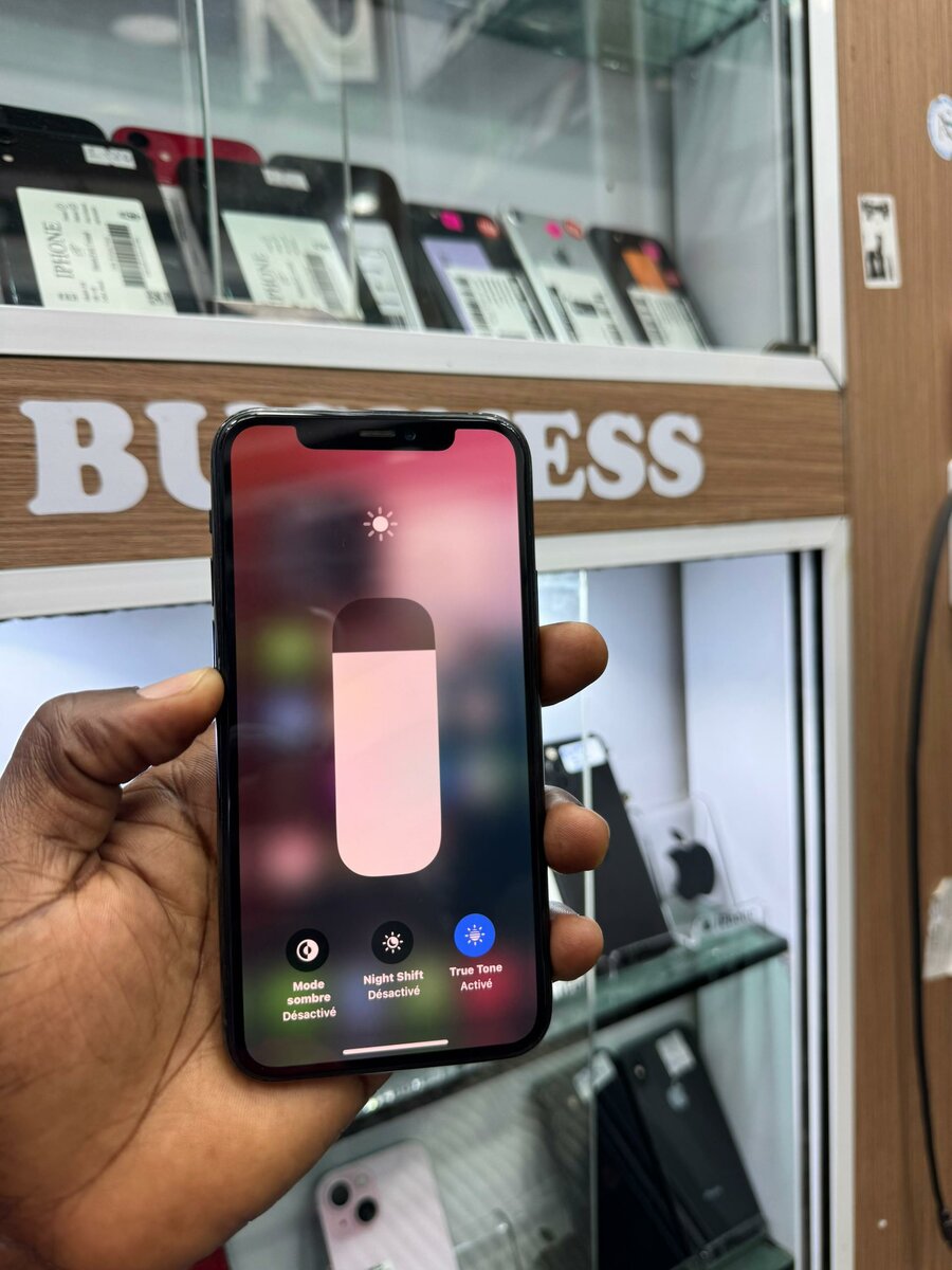 11 pro 64Go très propre  Nouve