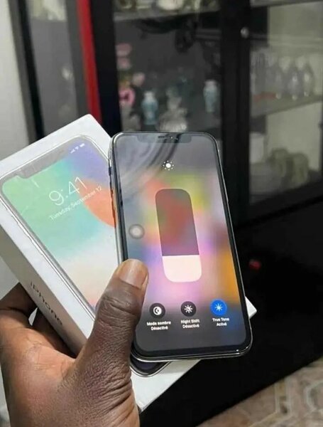iPhone X 64GB - Argent