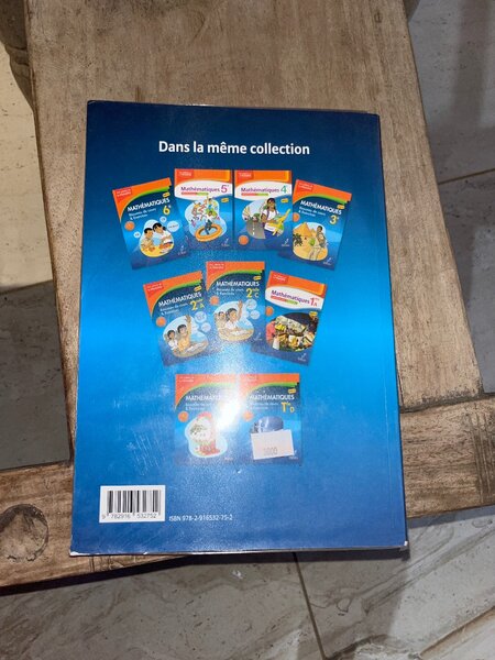 Livre Mathématiques 1ère D