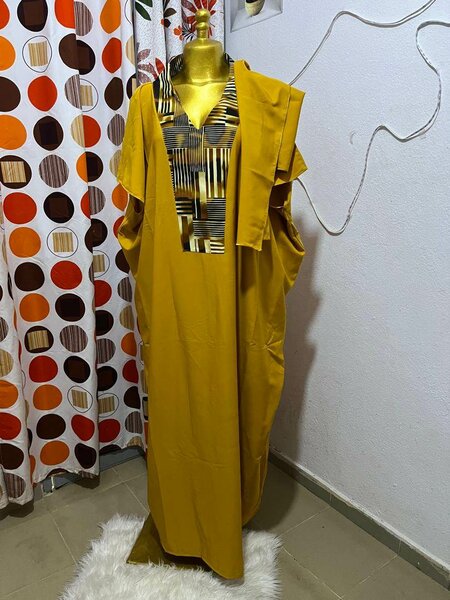 Robe Caftan Jaune Élégant