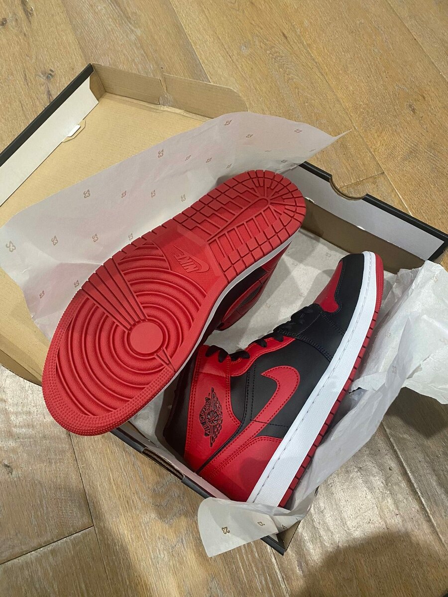 Air Jordan 1 red and black