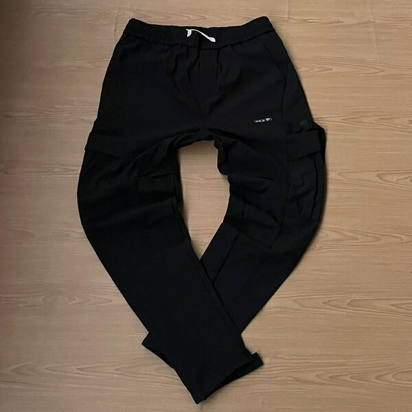 Baggy side pocket
