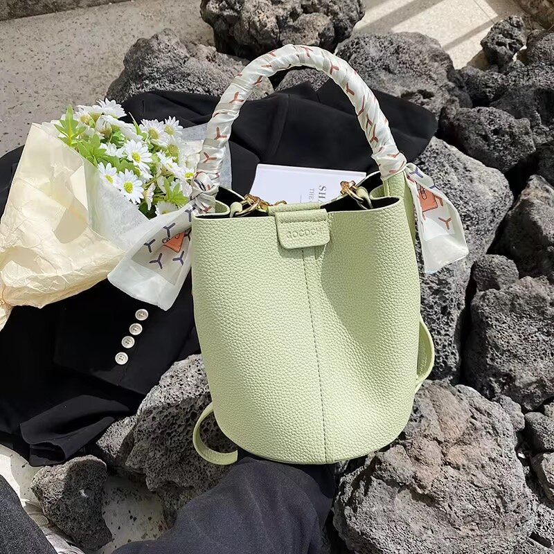 Sac à main en cuir pour femme