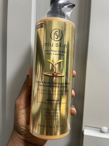 Niu Skin Platinum Body Lotion