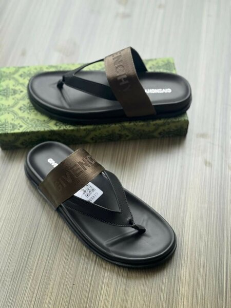 Tongs en cuir pour homme