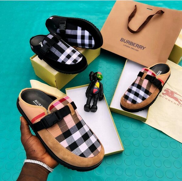 Burberry half shoe