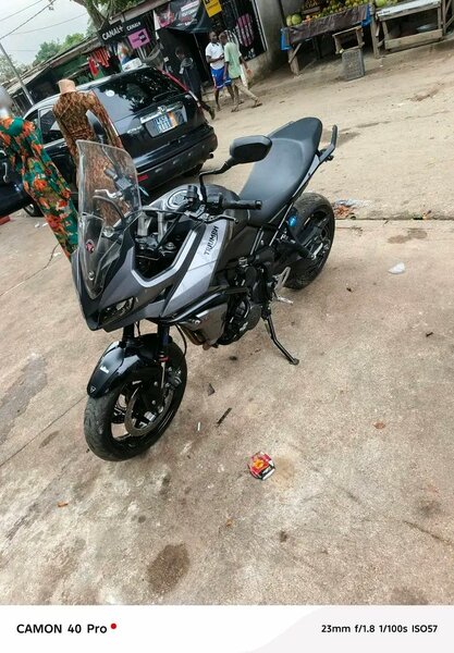 Moto Sportive Puissante