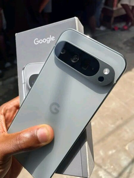 Google Pixel Smartphone