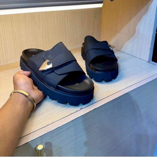 Sandales Chunky Homme Élégantes