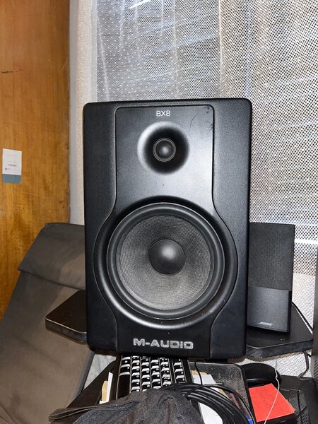 Enceinte M-Audio BX8 Studio