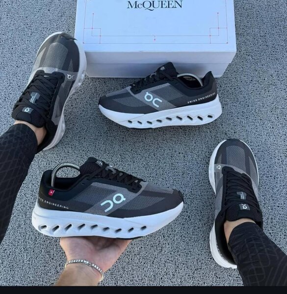 Chaussures de course McQueen
