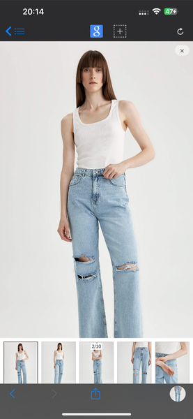 Stylish Ripped Women's Jeans