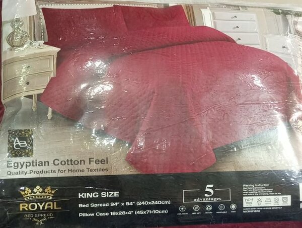 Royal bed spread