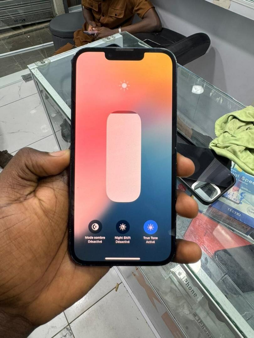 iPhone 13 Noir 128GB