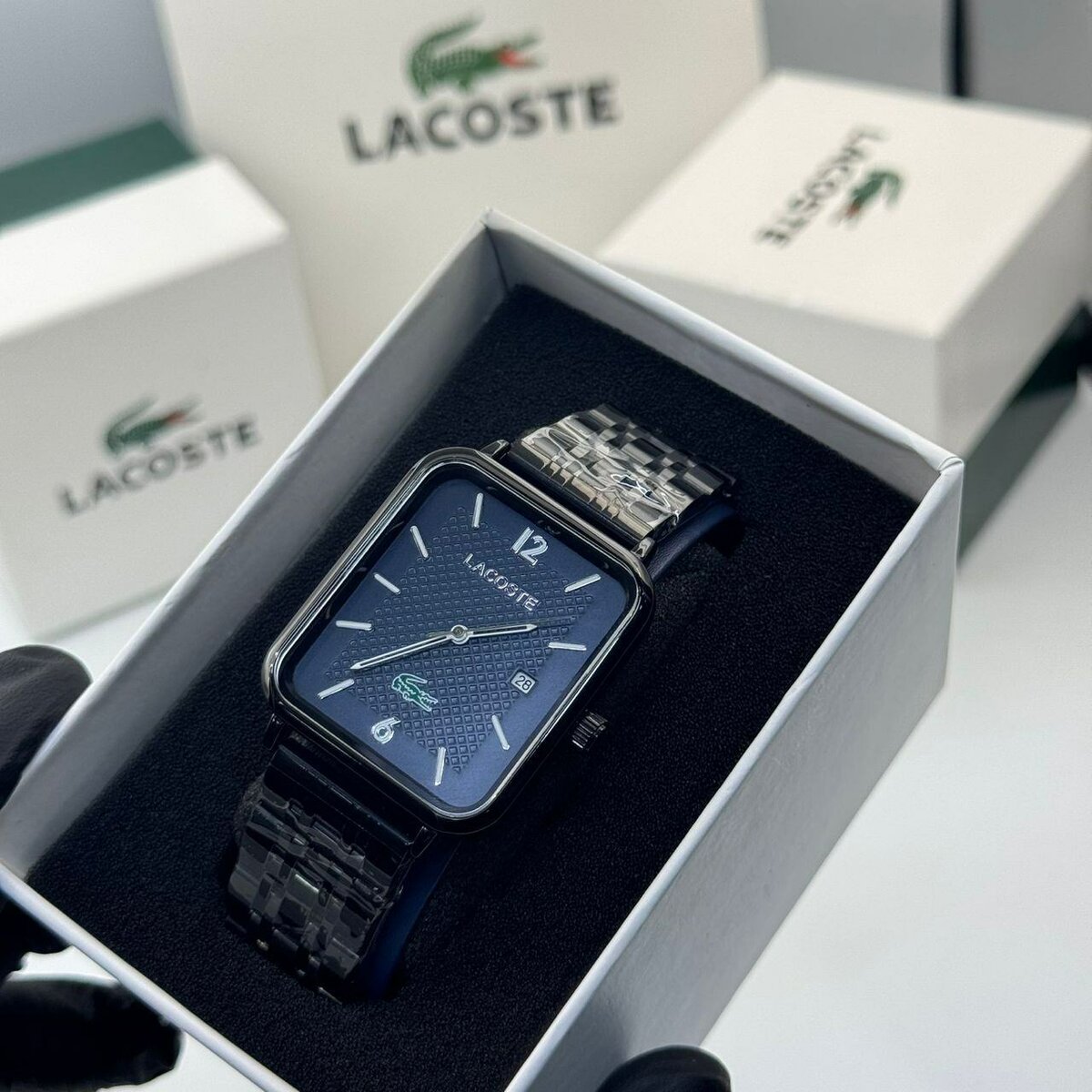 Montre Carrée  Lacoste