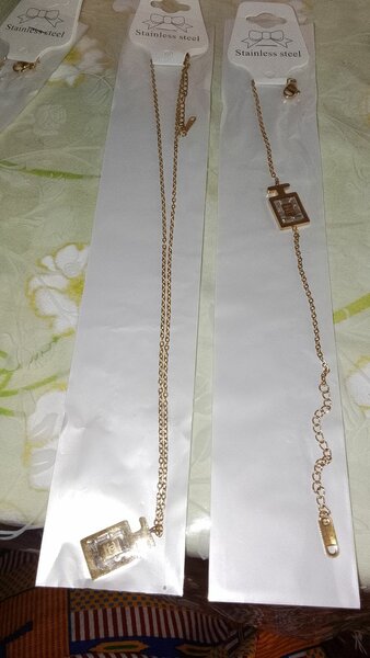 Chaînes en acier inoxydable élégantes