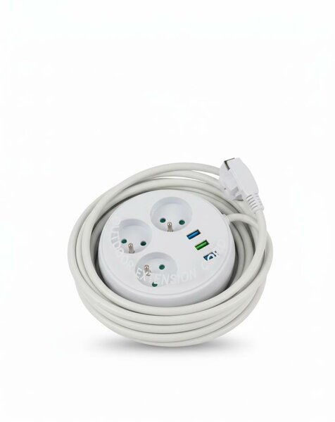 Multiprise avec USB et câble