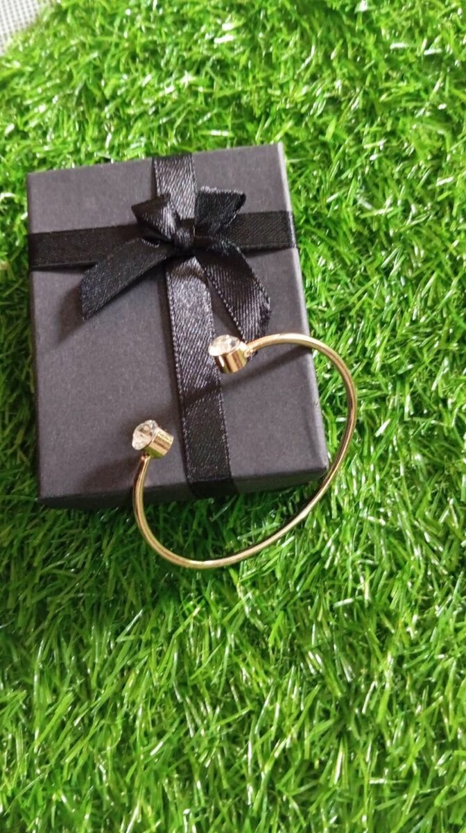 Ear rings