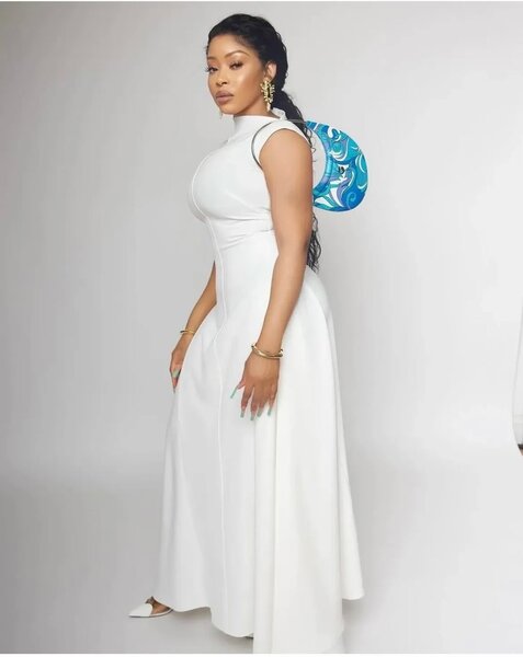 Robe Élégante Longue Blanche