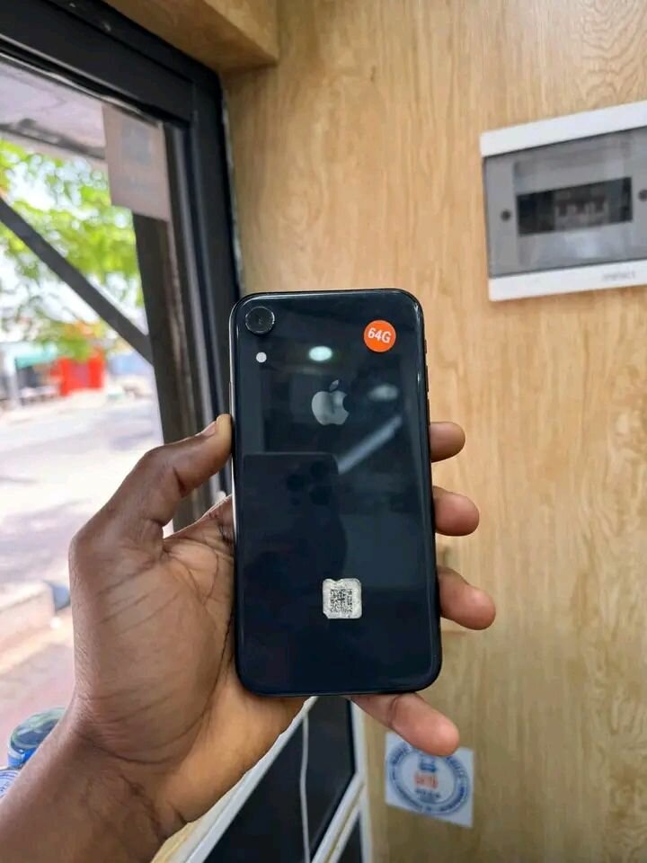 iPhone XR 64GB Débloqué