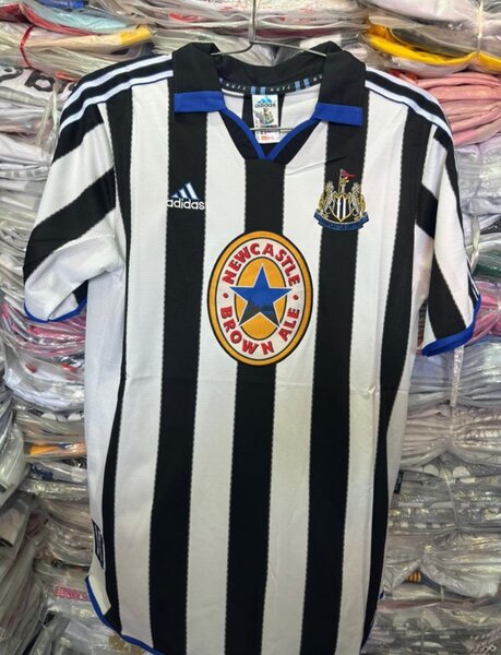 Maillot de football rayé classique
