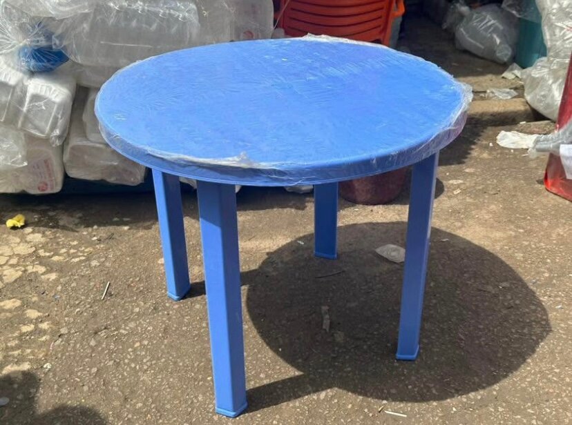 Tables pliantes colorées